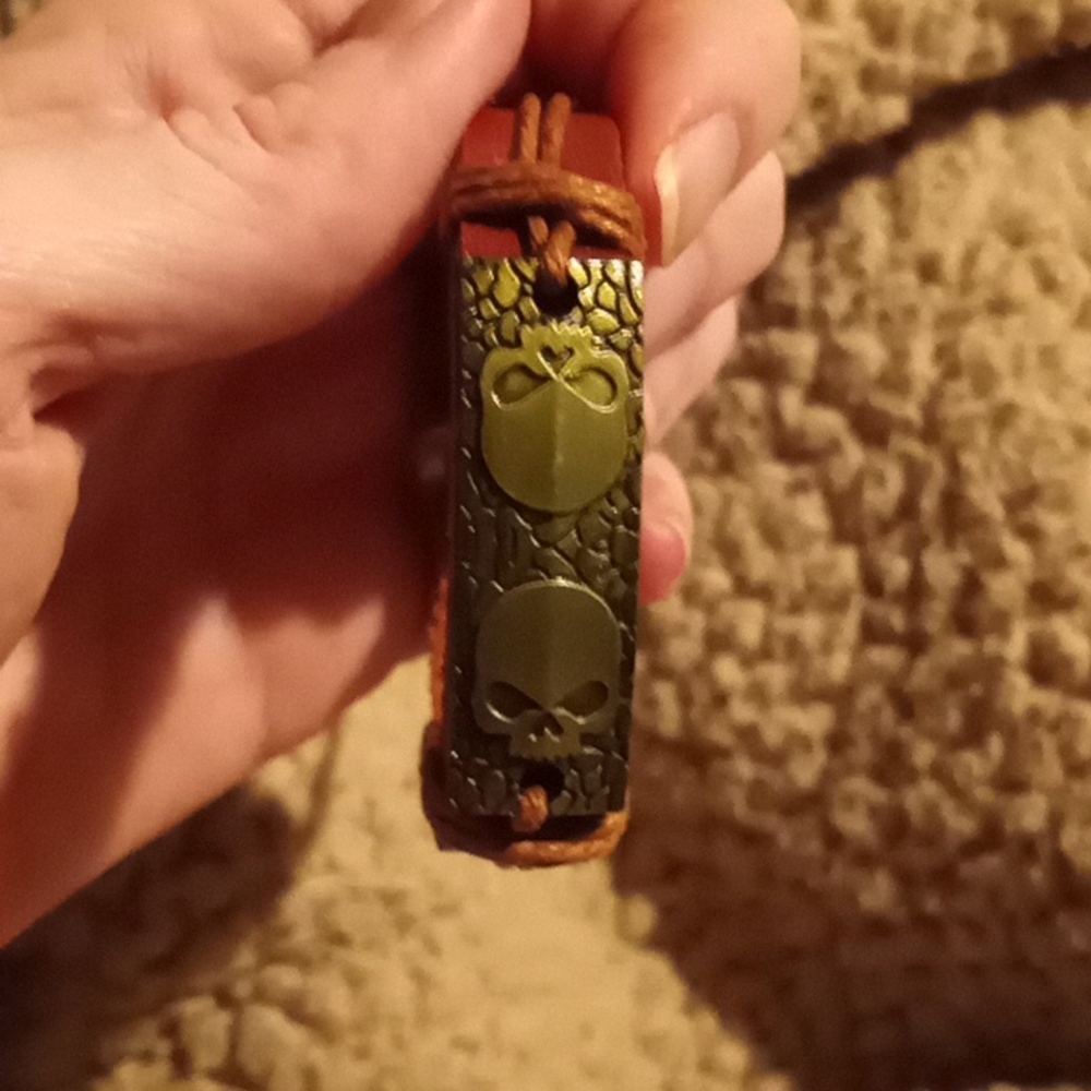 Genuine Leather Skull Bracelet.